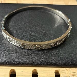 Elegant Wide Pavé Bangle with/Screw Style & Cubic Zirconia